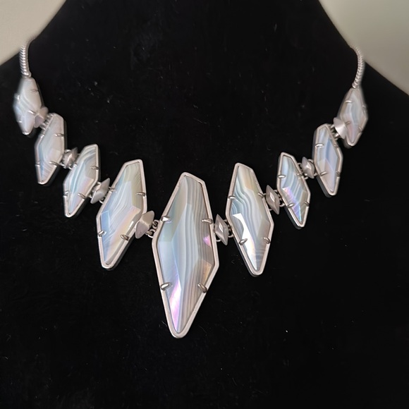 Beautiful Kendra Scott Necklace! NWOT! - Picture 2 of 6